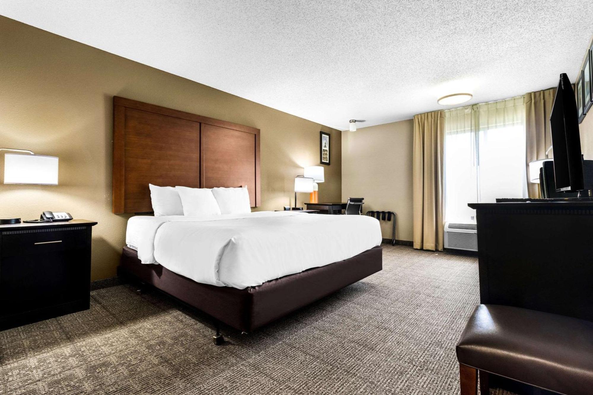 Comfort Inn Evansville East Exterior photo